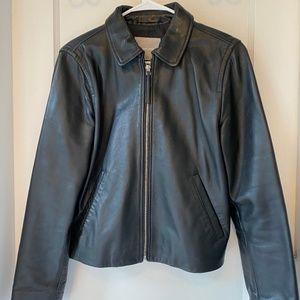 Everlane The Modern Leather Jacket Women’s. Size L BLACK